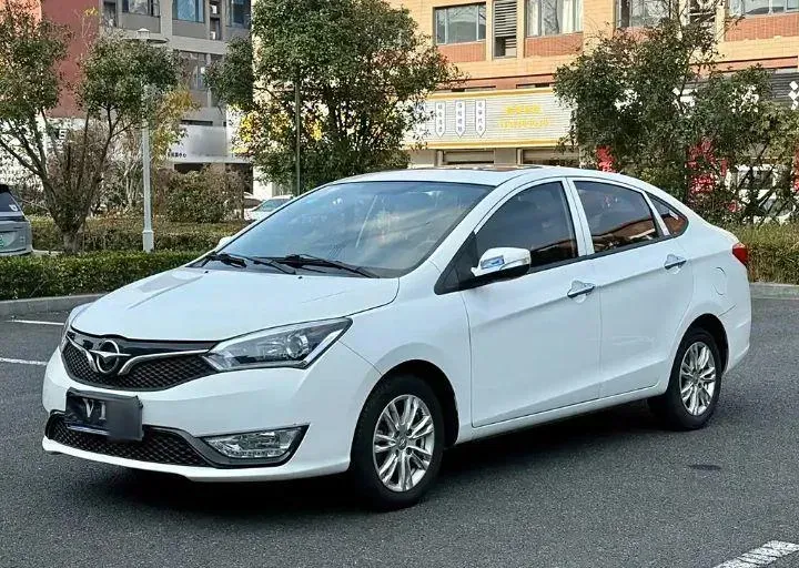 2017 HaiMa M3 1.5L 112HP L4 CVT,autocango,china used car exporter,china ev exporter,chinese used car exporter,chinese used ev exporter