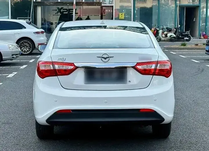 2017 HaiMa M3 1.5L 112HP L4 CVT,autocango,china used car exporter,china ev exporter,chinese used car exporter,chinese used ev exporter