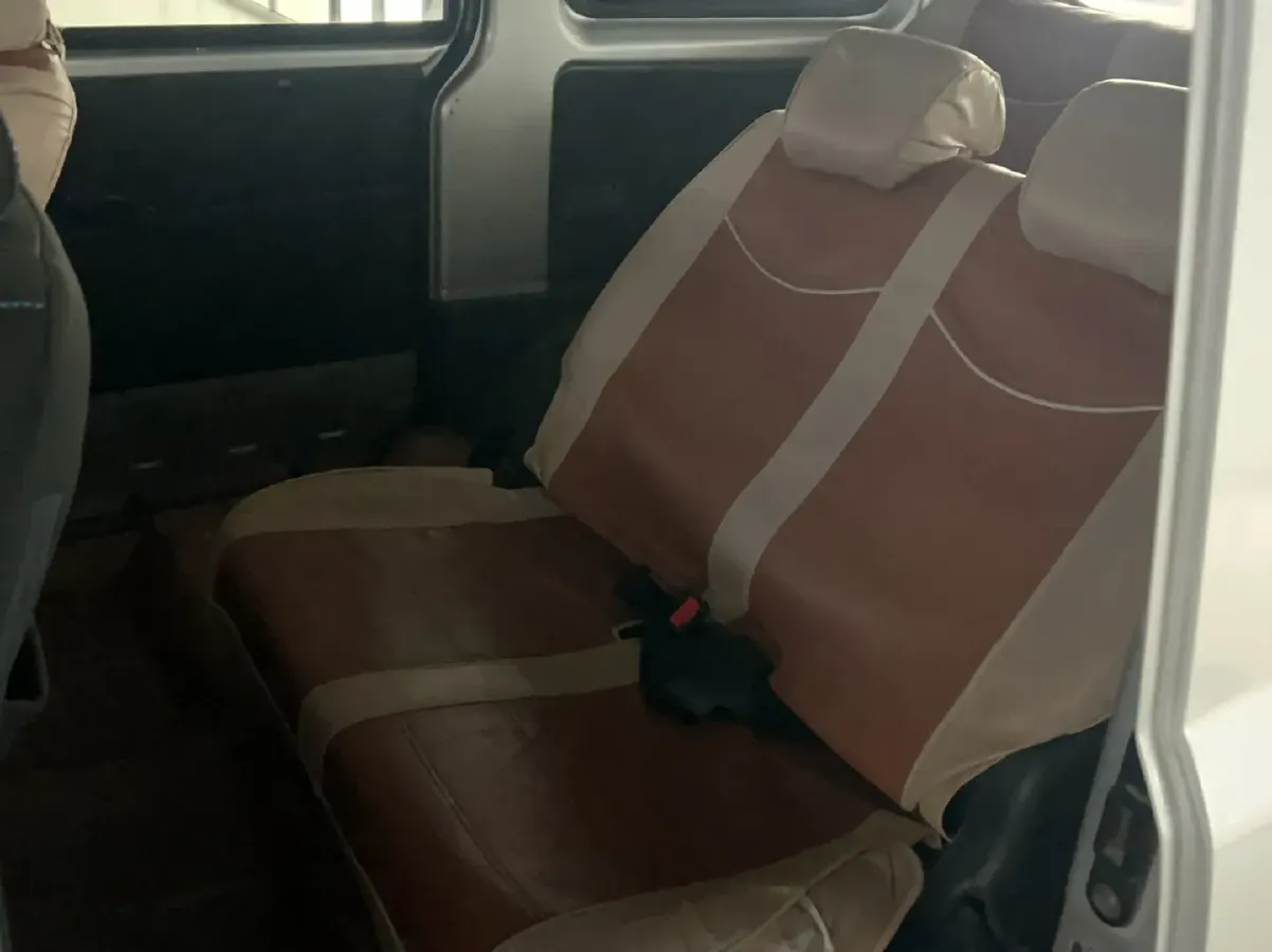 2014 ChangAn Kaicene Honor S 1.5L 106HP L4 5MT,autocango,china used car exporter,china ev exporter,chinese used car exporter,chinese used ev exporter