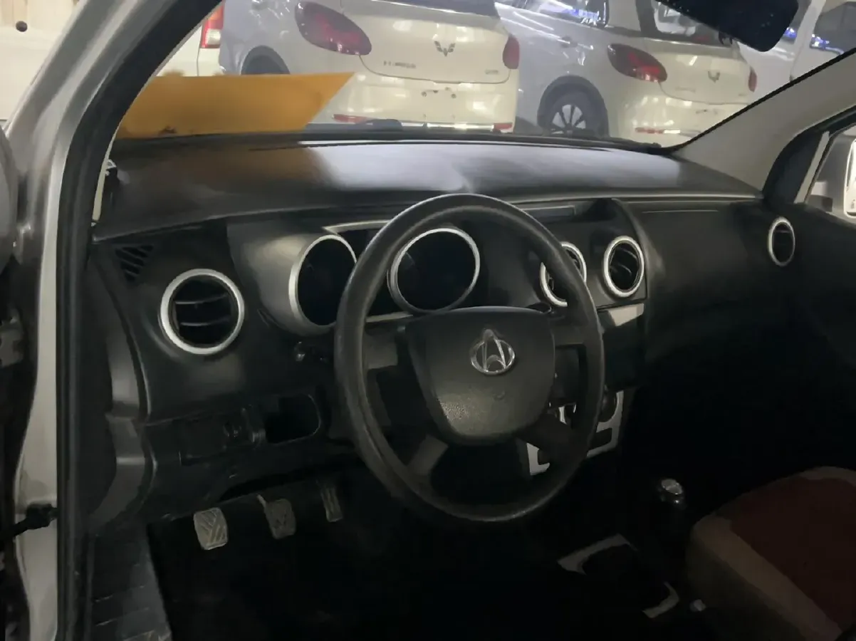 2014 ChangAn Kaicene Honor S 1.5L 106HP L4 5MT,autocango,china used car exporter,china ev exporter,chinese used car exporter,chinese used ev exporter