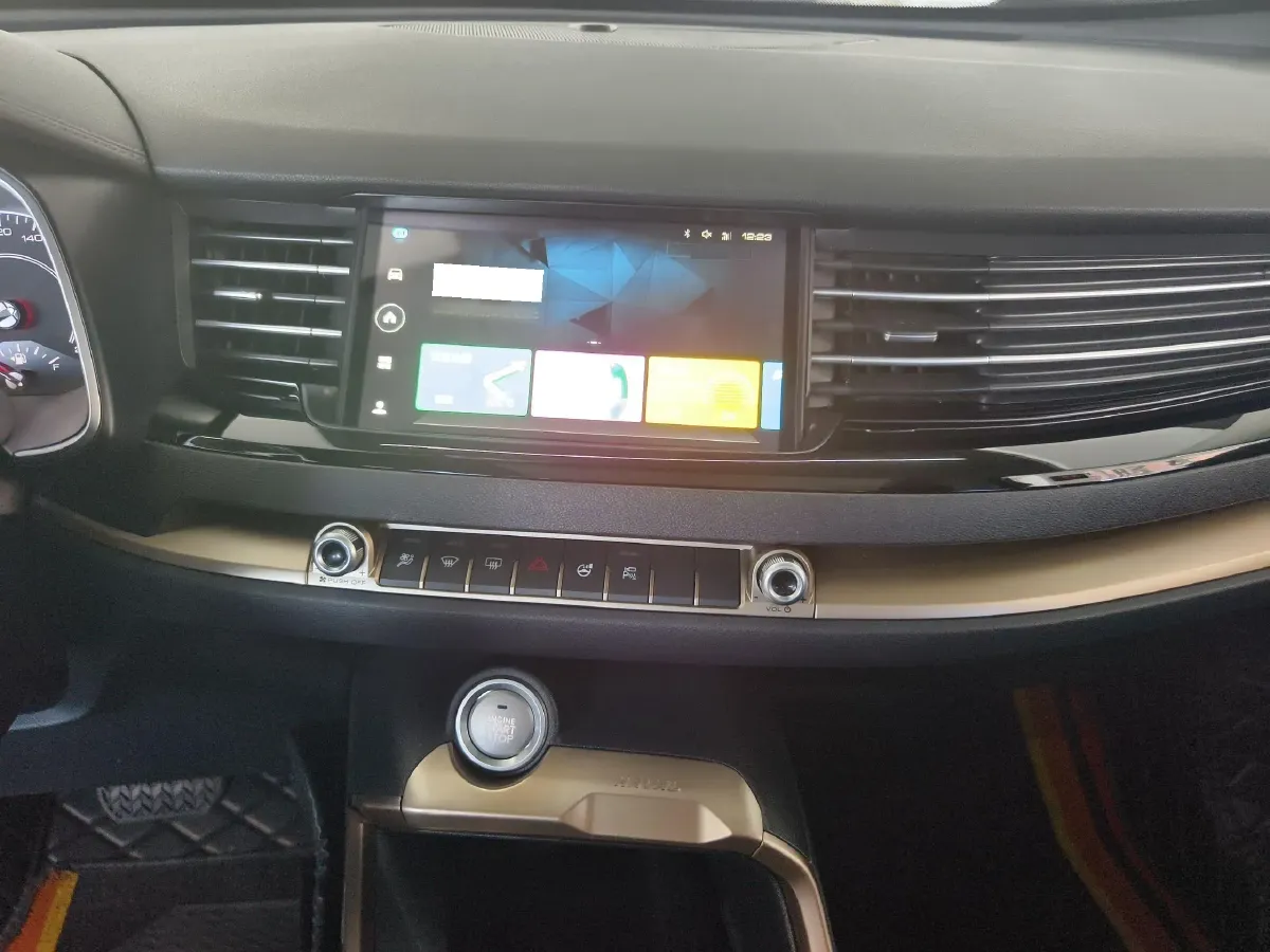 2020 Haval H6 1.5T 169HP L4 7DCT,autocango,china used car exporter,china ev exporter,chinese used car exporter,chinese used ev exporter