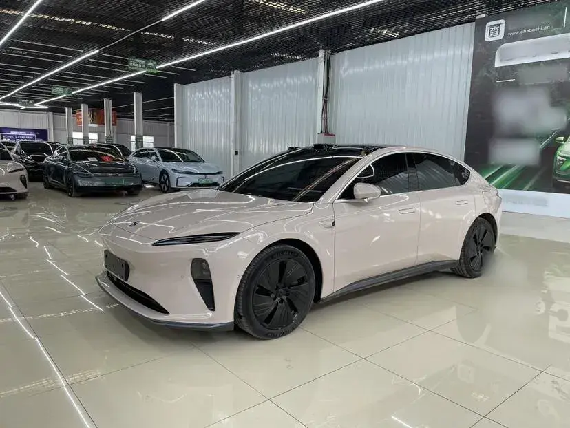 2022 NIO ET5 BEV 75KWH