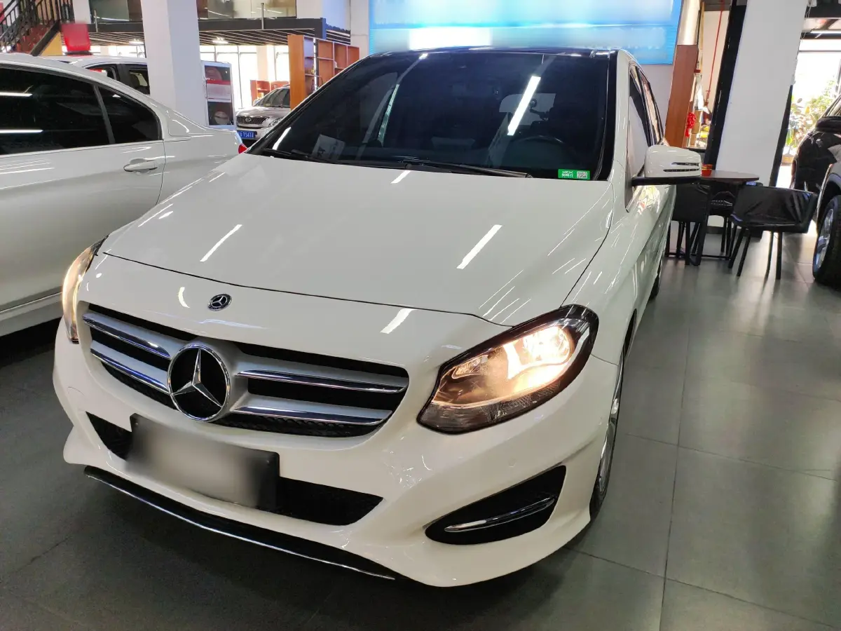 2017 Mercedes-Benz B Class 1.6T 156HP L4 7DCT