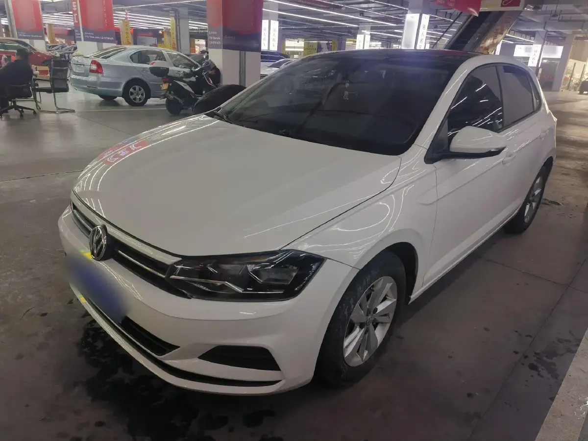 2019 Volkswagen Polo 1.5L 113HP L4 6AT