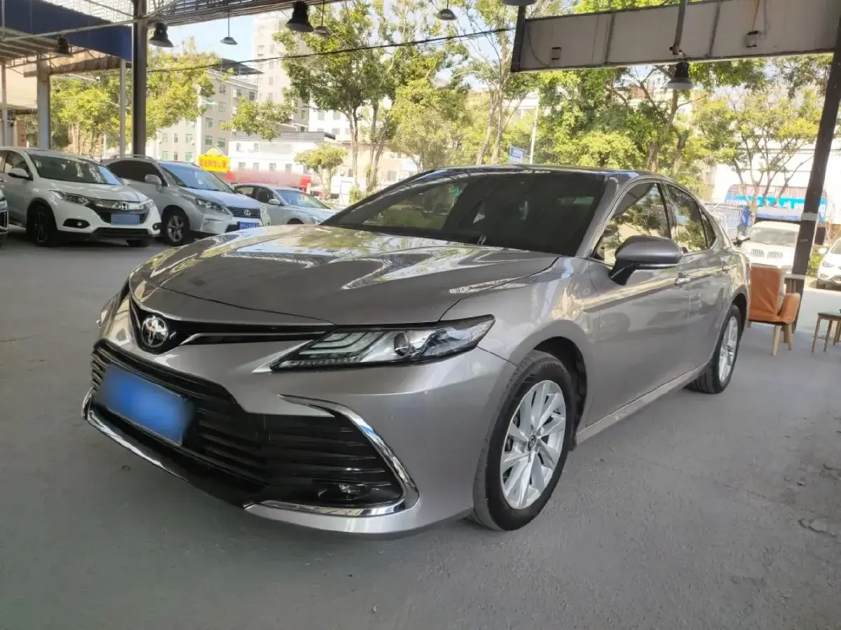 2021 Toyota Camry 2.0L 178HP L4 CVT