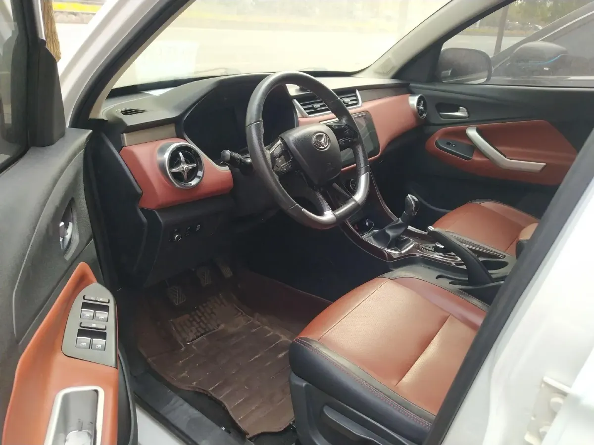 2016 BAIC Hyosow S3 1.5L 113HP L4 5MT,autocango,china used car exporter,china ev exporter,chinese used car exporter,chinese used ev exporter