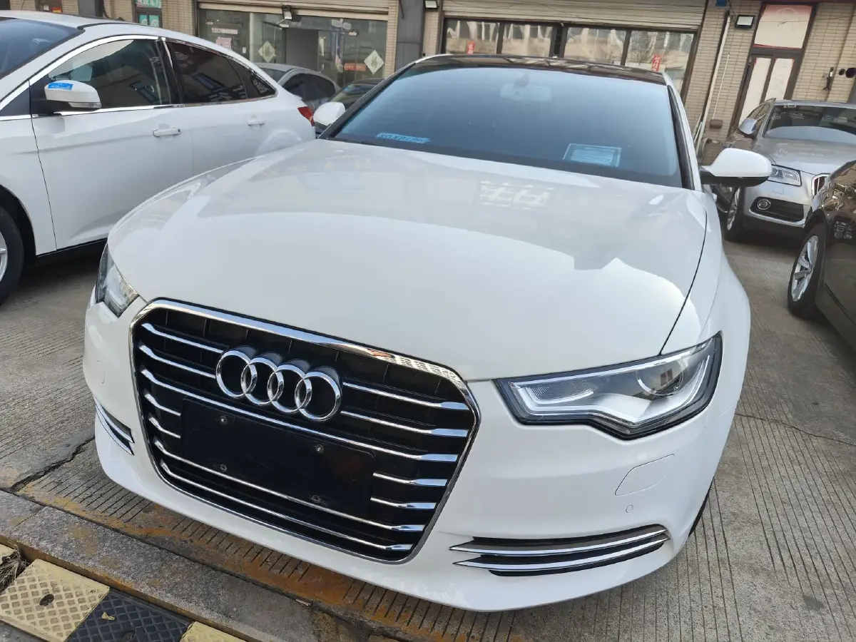 2014 Audi A6L 2.0T 180HP L4 CVT