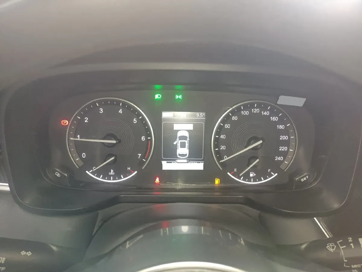 2020 DongFeng Fengon Fengon 580 Pro 1.5T 180HP L4 CVT,autocango,china used car exporter,china ev exporter,chinese used car exporter,chinese used ev exporter