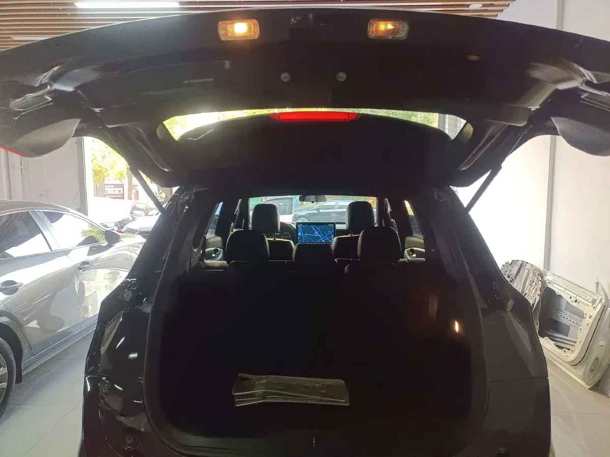 2020 DongFeng Fengon Fengon 580 Pro 1.5T 180HP L4 CVT,autocango,china used car exporter,china ev exporter,chinese used car exporter,chinese used ev exporter