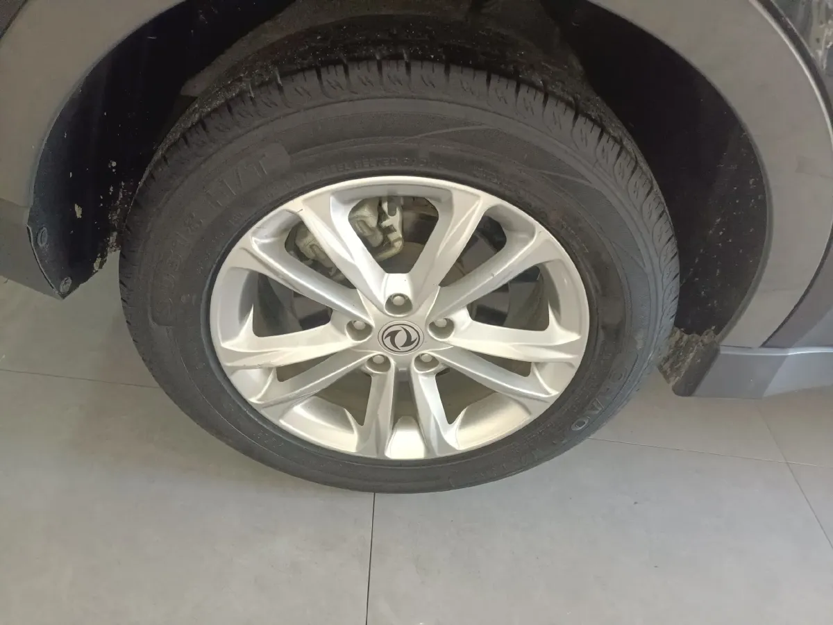 2020 DongFeng Fengon Fengon 580 Pro 1.5T 180HP L4 CVT,autocango,china used car exporter,china ev exporter,chinese used car exporter,chinese used ev exporter