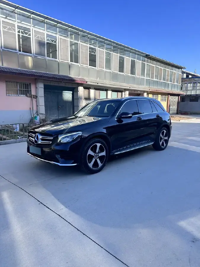 2018 Mercedes-Benz GLC Class 2.0T 211HP L4 9AT