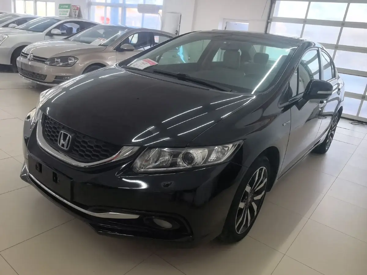 2014 Honda Civic 1.8L 141HP L4 5AT