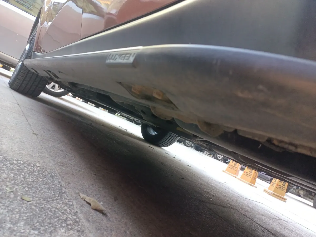 2012 Luxgen Grand7 SUV 2.2T 178HP L4 5AT,autocango,china used car exporter,china ev exporter,chinese used car exporter,chinese used ev exporter