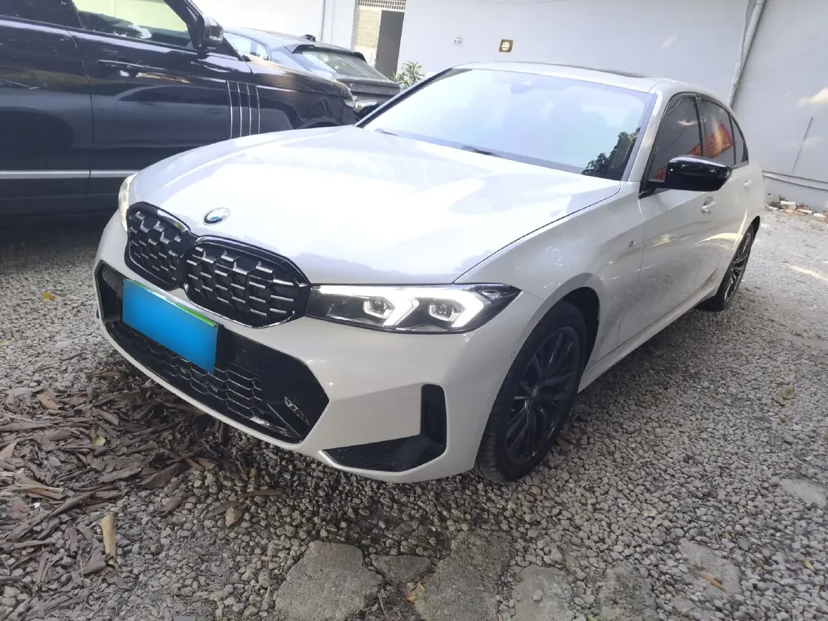 2024 BMW 3 Series 2.0T 184HP L4 8AT