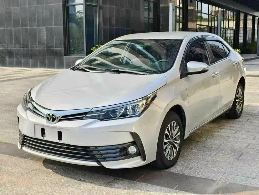2018 Toyota Corolla 1.2T 116HP L4 CVT
