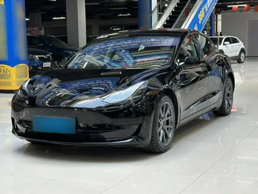 2022 Tesla Model 3 BEV 60KWH