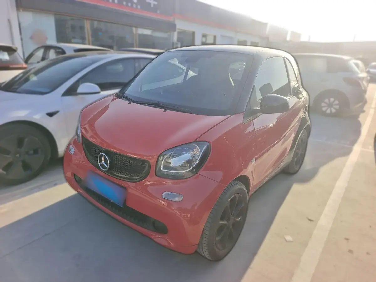 2015 Smart smart fortwo 1.0L 71HP L3 6DCT