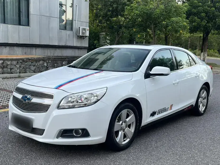 2014 Chevrolet Malibu 2.0L 154HP L4 6AT