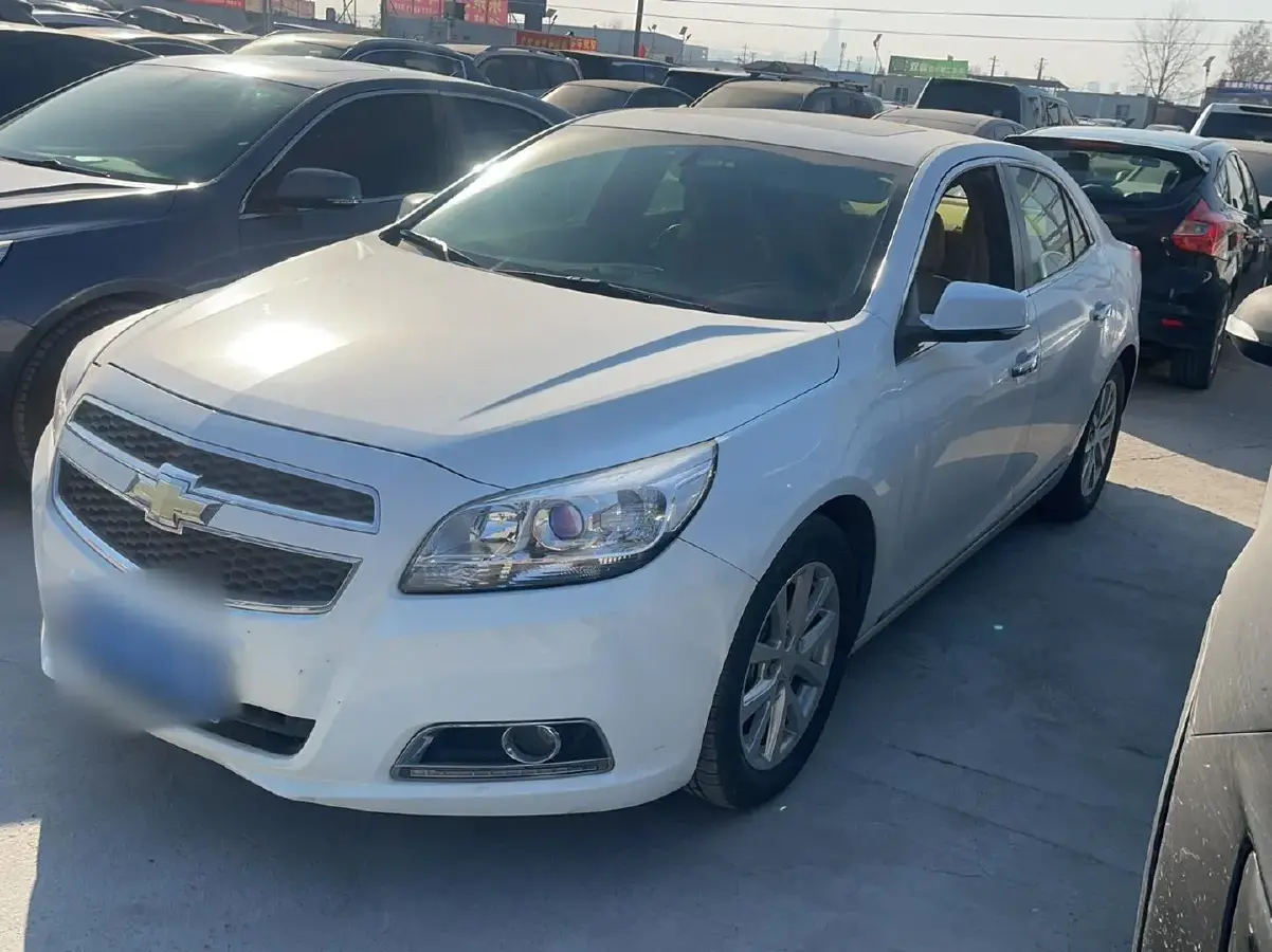 2013 Chevrolet Malibu 2.0L 154HP L4 6AT