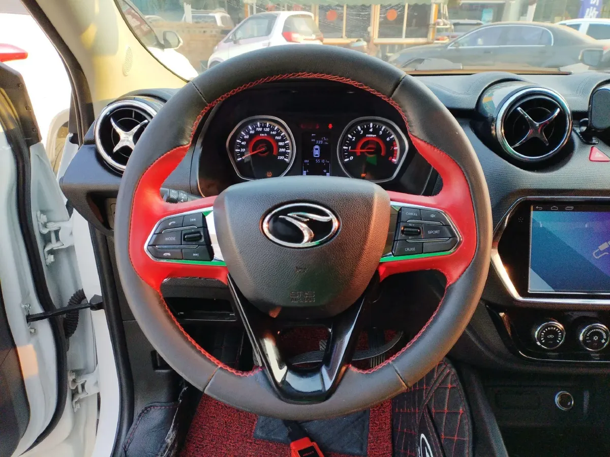 2016 Soueast DX3 1.5T 156HP L4 6MT,autocango,china used car exporter,china ev exporter,chinese used car exporter,chinese used ev exporter