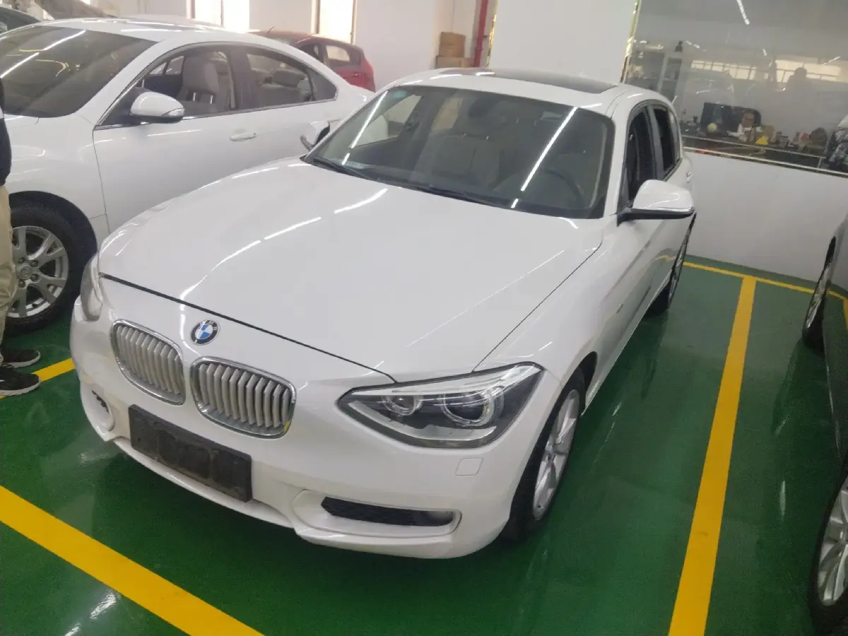 2013 BMW 1 Series 1.6T 136HP L4 8AT