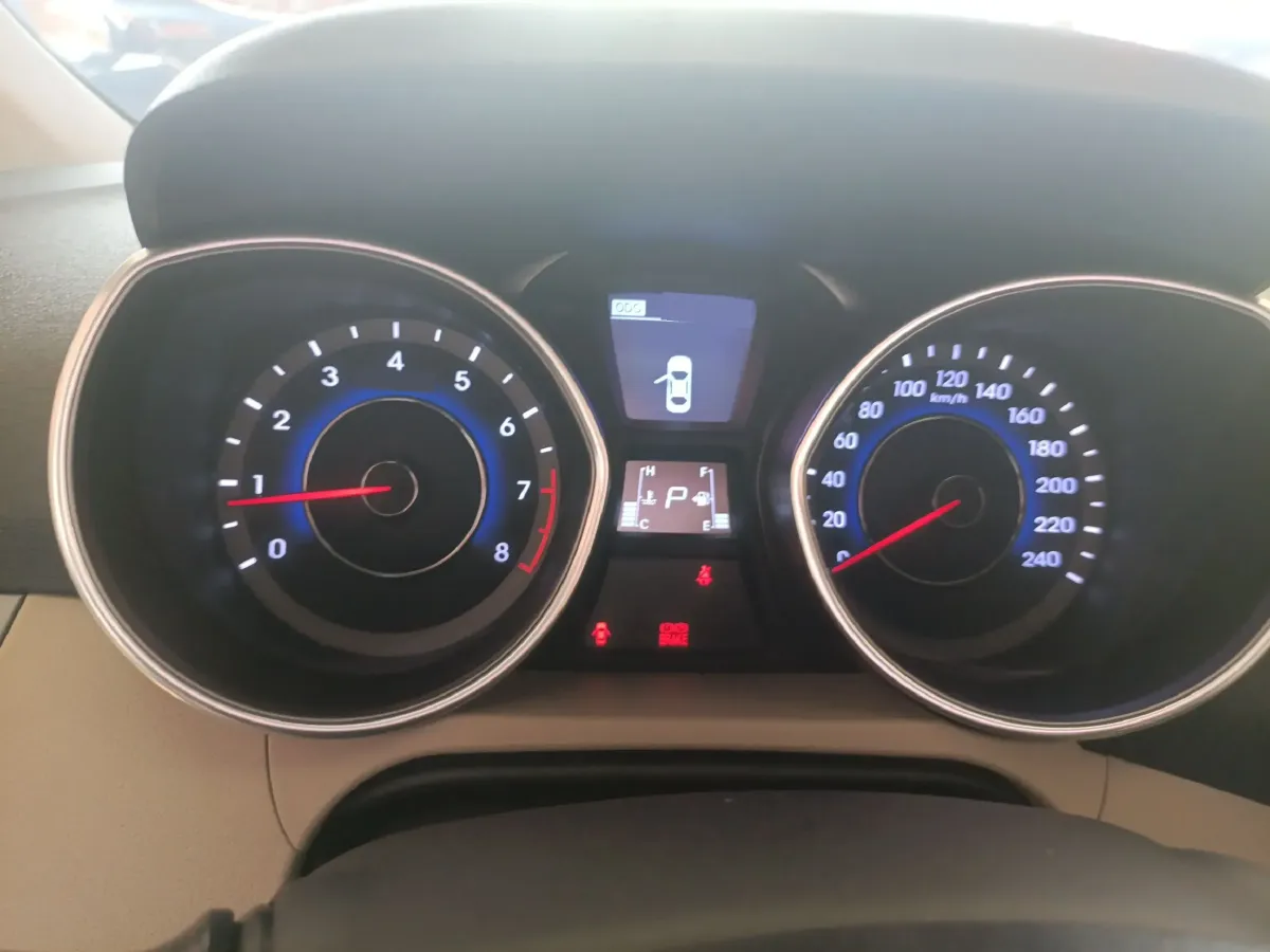 2016 Hyundai Elantra 1.6L 128HP L4 6AT,autocango,china used car exporter,china ev exporter,chinese used car exporter,chinese used ev exporter