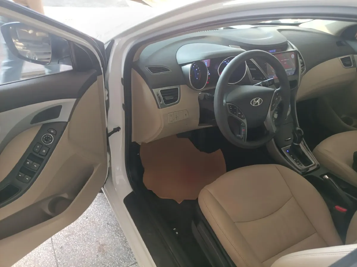 2016 Hyundai Elantra 1.6L 128HP L4 6AT,autocango,china used car exporter,china ev exporter,chinese used car exporter,chinese used ev exporter