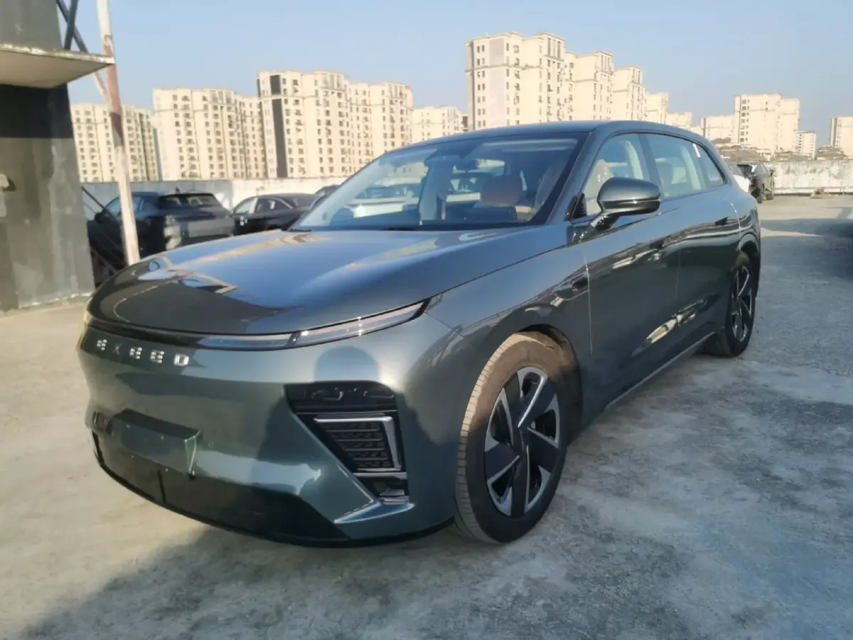 2024 Exceed Sterra ET 1.5T 156HP L4 REEV 32KWH