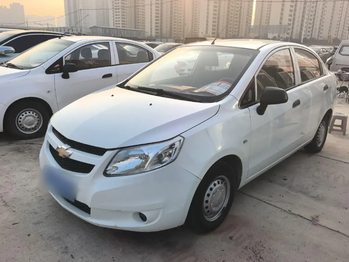 2013 Chevrolet Sail 1.2L 87HP L4 5MT