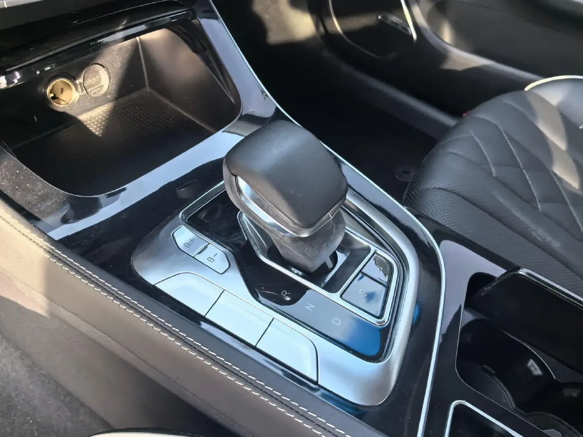 2019 BeiJing Auto EU7 BEV 60.225KWH,autocango,china used car exporter,china ev exporter,chinese used car exporter,chinese used ev exporter