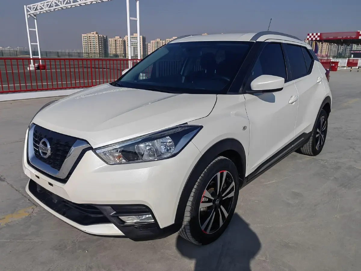 2020 Nissan Kicks 1.5L 124HP L4 CVT