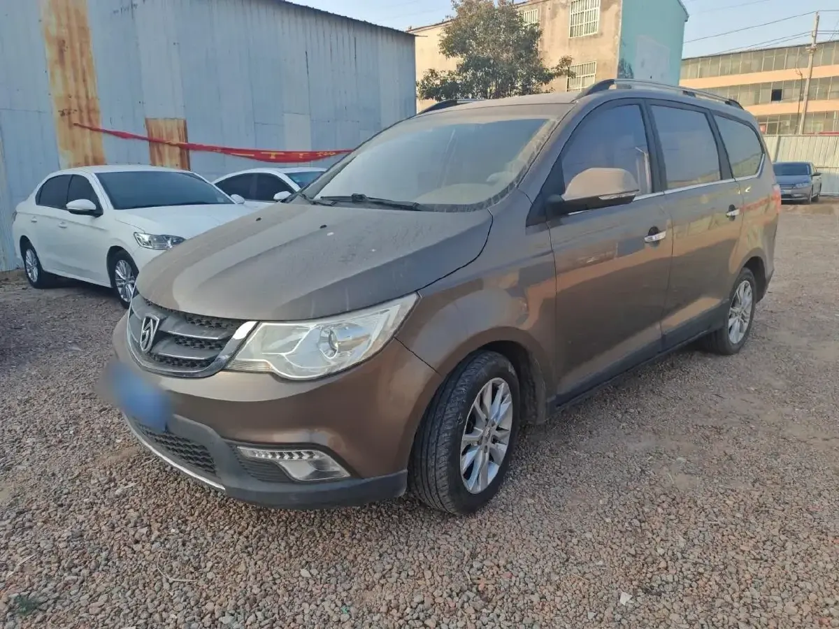 2014 BaoJun 730 1.5L 112HP L4 5MT