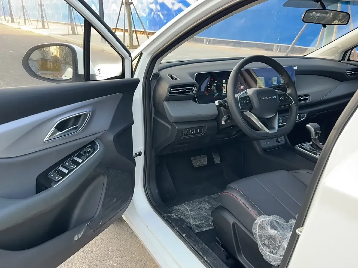 2023 BeiJing Auto U5 Plus 1.5L 113HP L4 CVT,autocango,china used car exporter,china ev exporter,chinese used car exporter,chinese used ev exporter