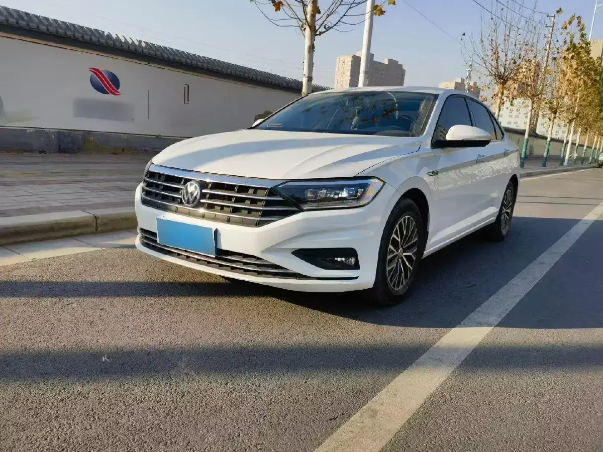 2021 Volkswagen Sagitar 1.4T 150HP L4 7DCT