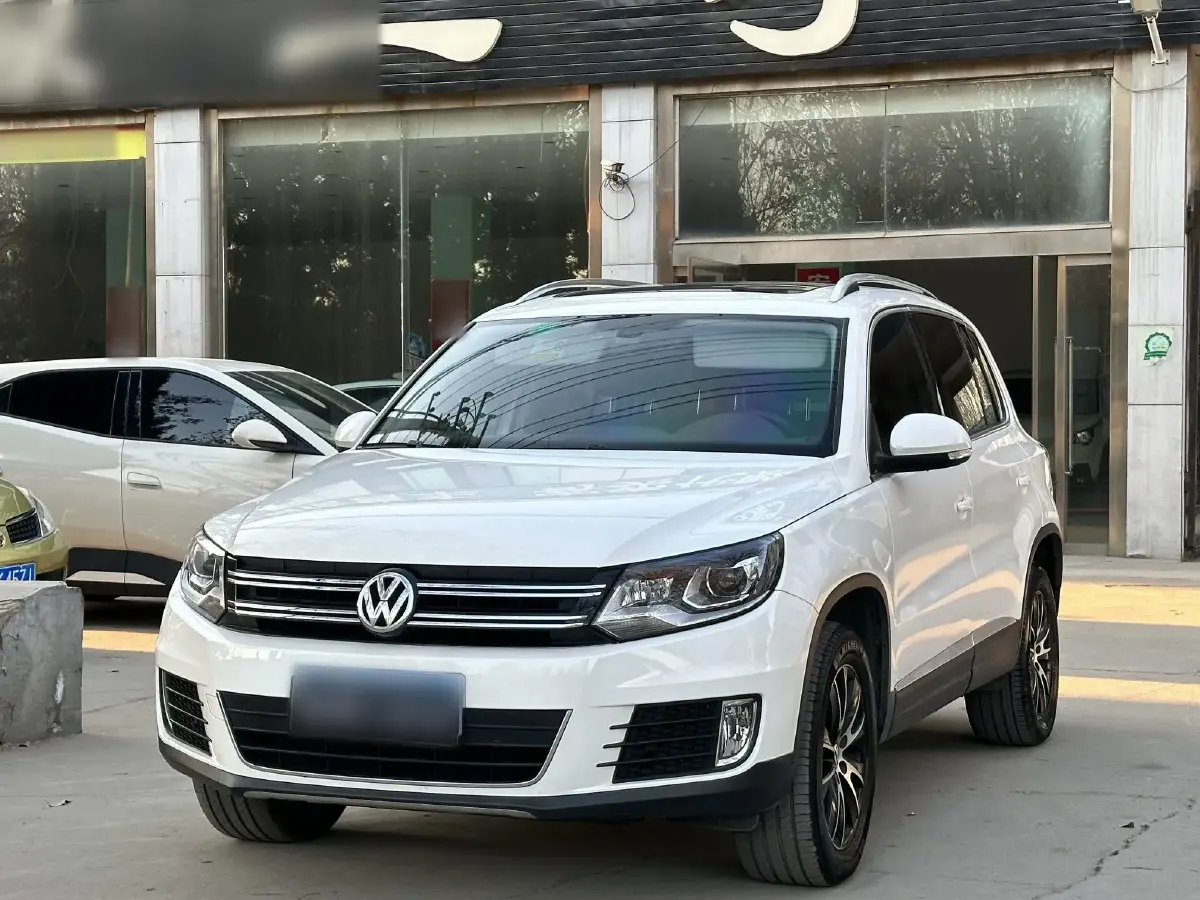 2016 Volkswagen Tiguan 1.8T 160HP L4 6AT