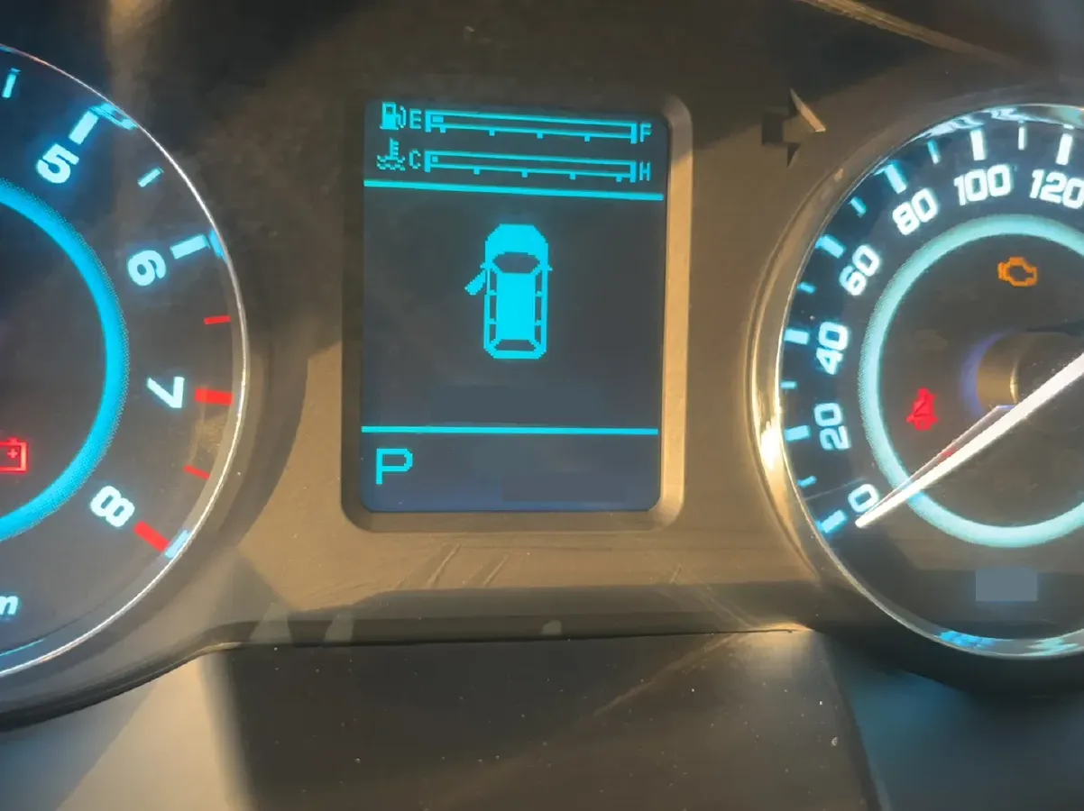 2016 JAC Refine M5 2.0T 177HP L4 5AT,autocango,china used car exporter,china ev exporter,chinese used car exporter,chinese used ev exporter