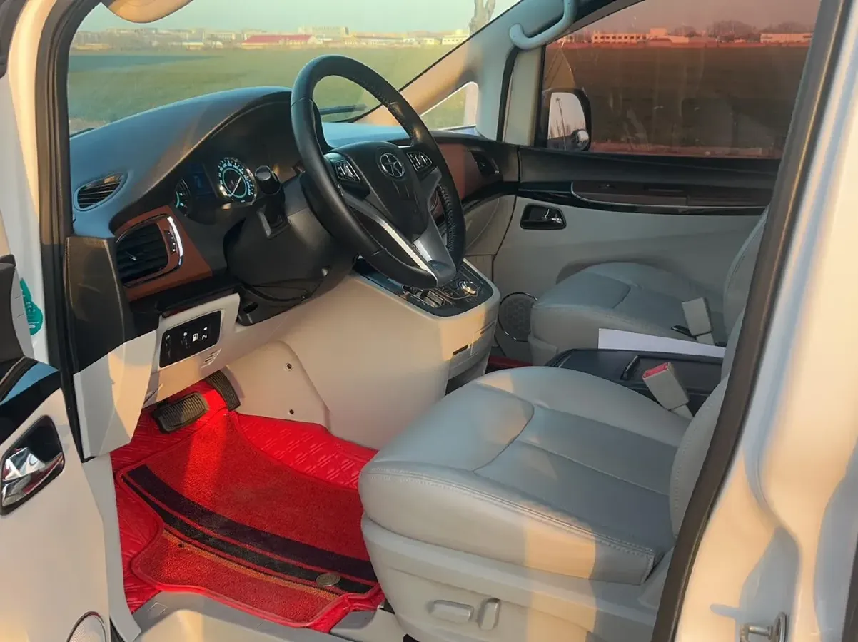 2016 JAC Refine M5 2.0T 177HP L4 5AT,autocango,china used car exporter,china ev exporter,chinese used car exporter,chinese used ev exporter