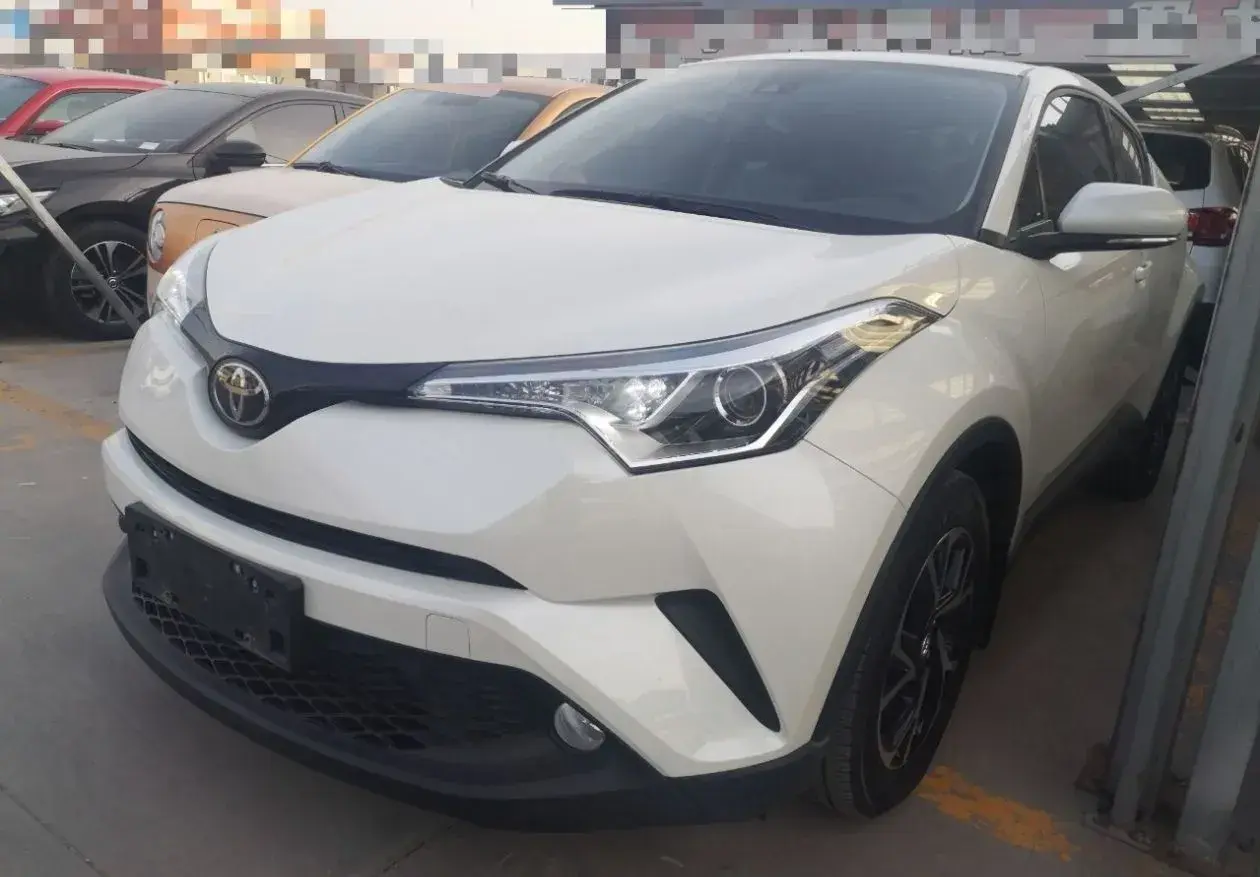 2020 Toyota C-HR 2.0L 171HP L4 CVT