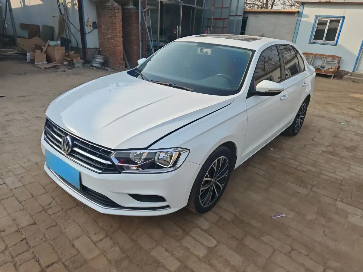 2019 Volkswagen Bora 1.5L 112HP L4 5MT