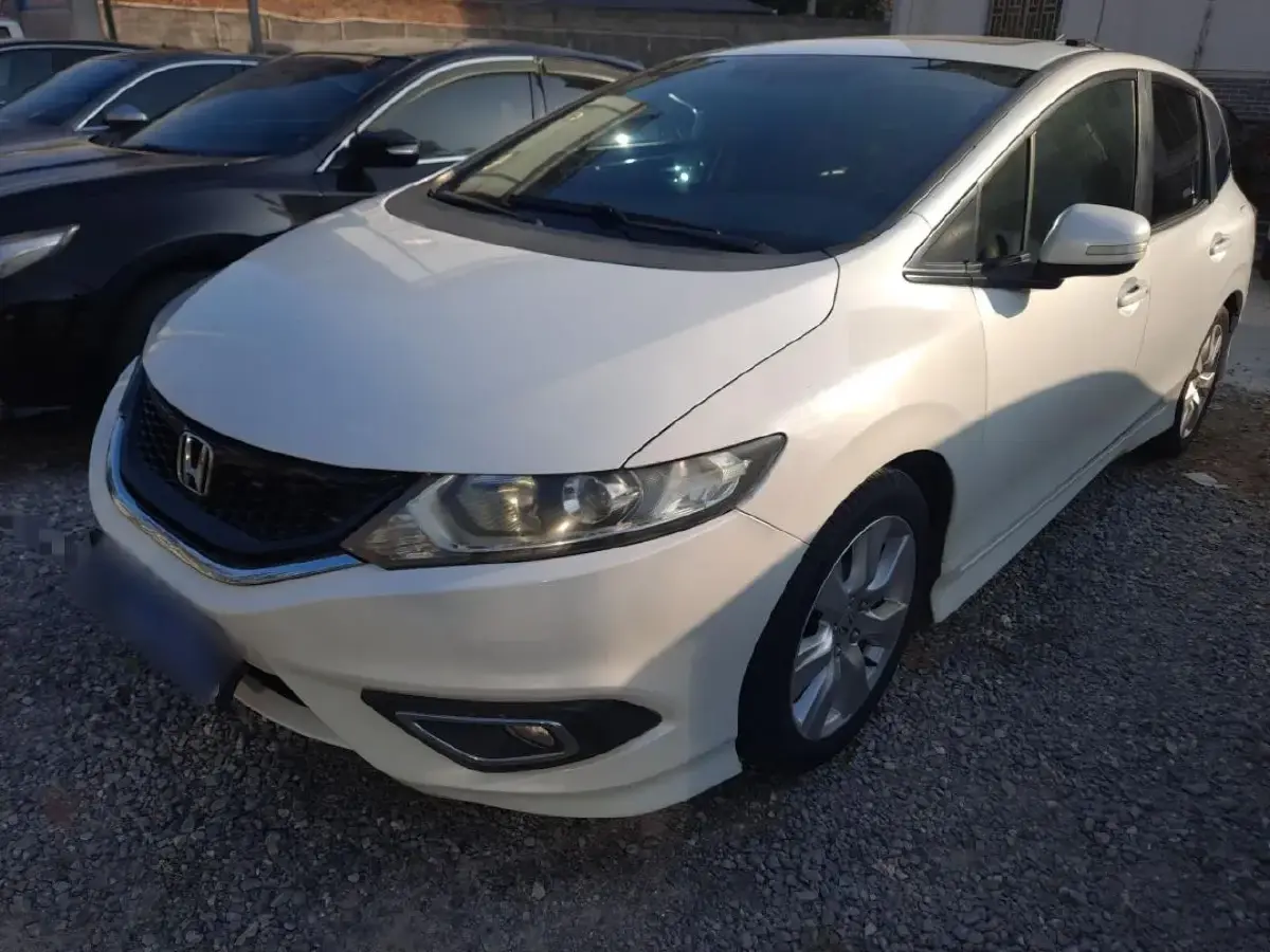 2016 Honda Jade 1.8L 141HP L4 5AT