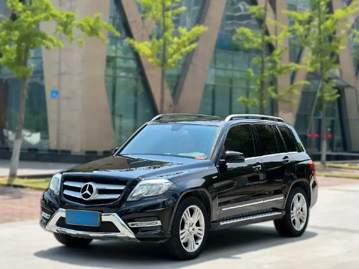 2015 Mercedes-Benz GLK Class 2.0T 211HP L4 7AT
