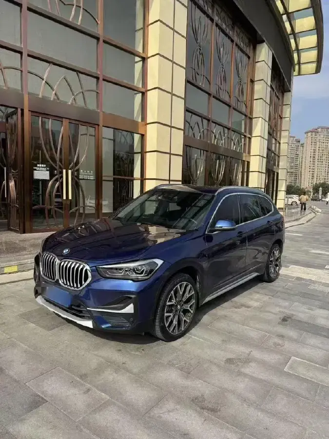 2020 BMW X1 2.0T 192HP L4 8AT