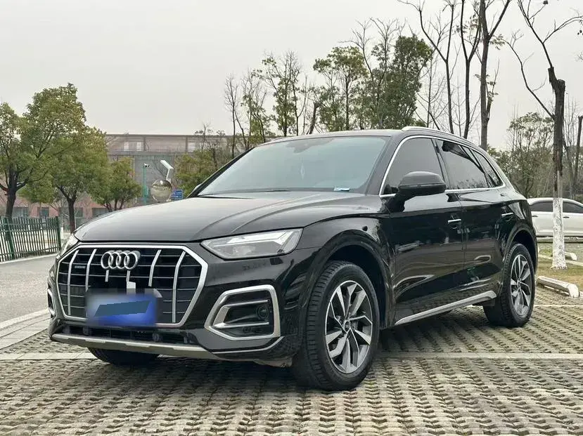 2022 Audi Q5L 2.0T 190HP L4 7DCT
