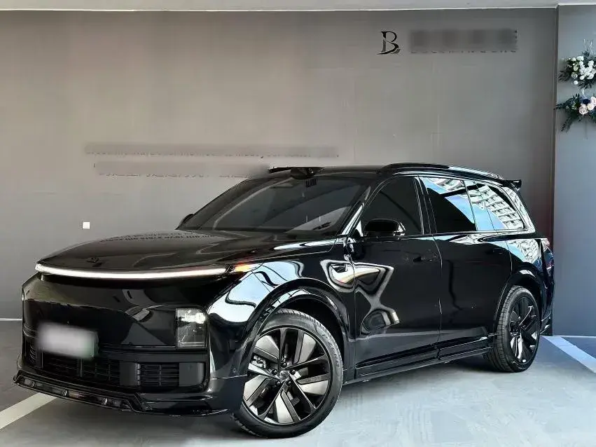 2022 Li L9 Range Extended 154HP REEV 42.6KWH