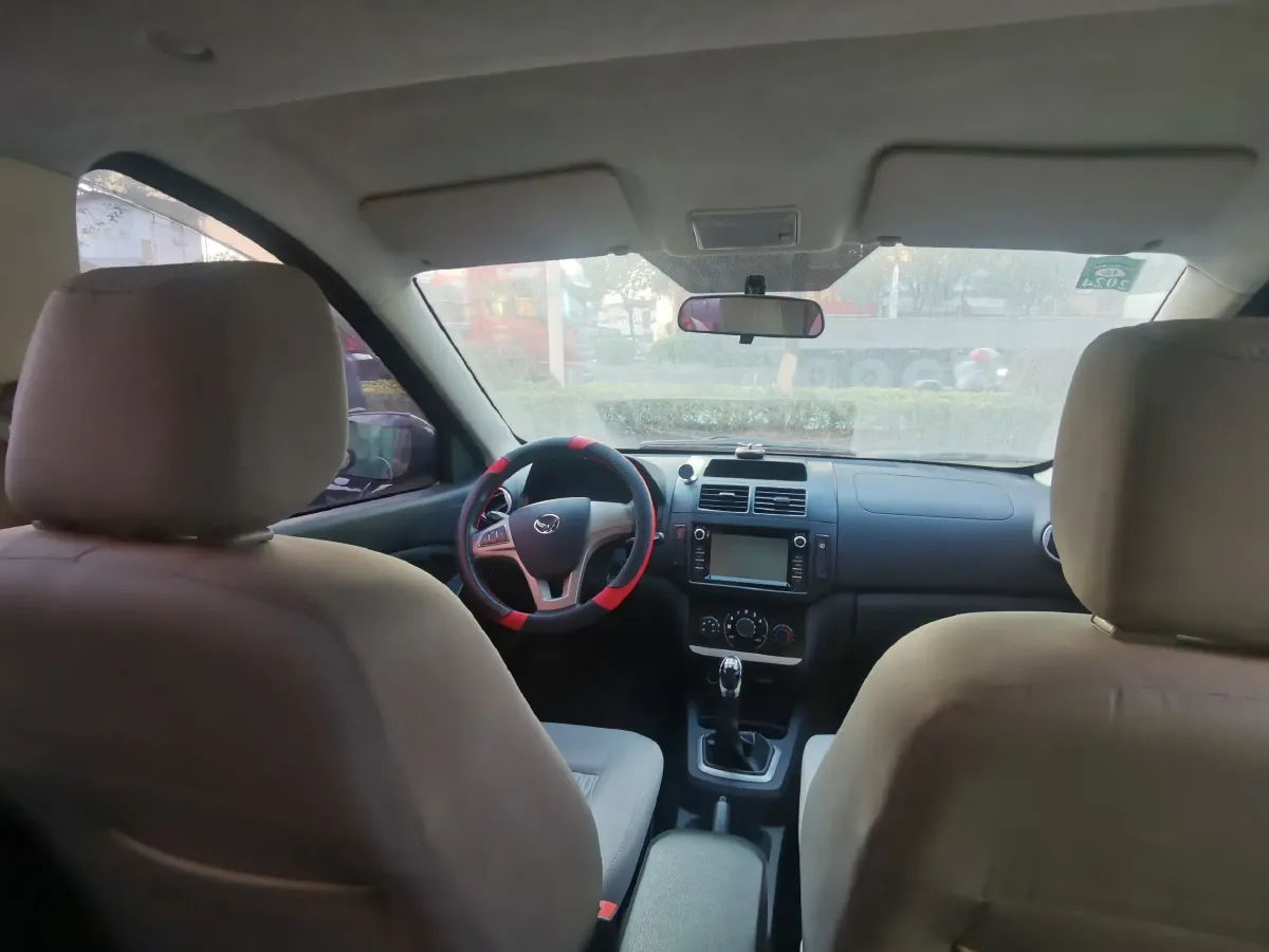 2016 BAIC Hyosow H2 1.5L 106HP L4 5MT,autocango,china used car exporter,china ev exporter,chinese used car exporter,chinese used ev exporter