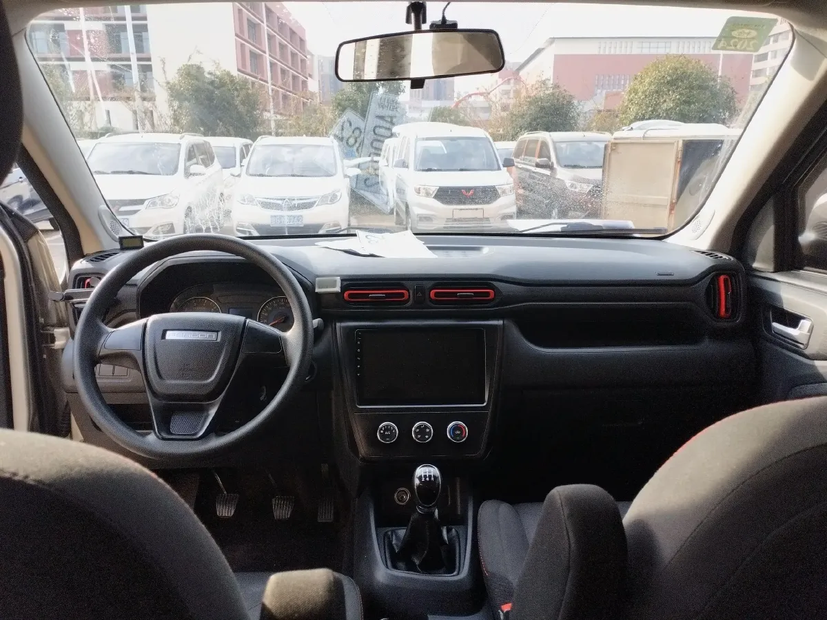 2022 DongFeng Fengon Fengon 380 1.5L 112HP L4 5MT,autocango,china used car exporter,china ev exporter,chinese used car exporter,chinese used ev exporter