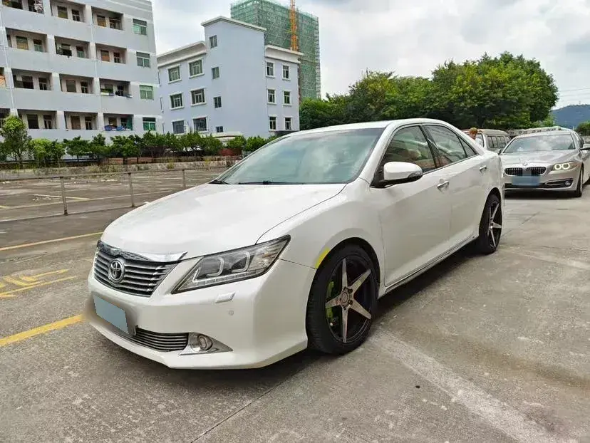 2013 Toyota Camry 2.0L 148HP L4 4AT