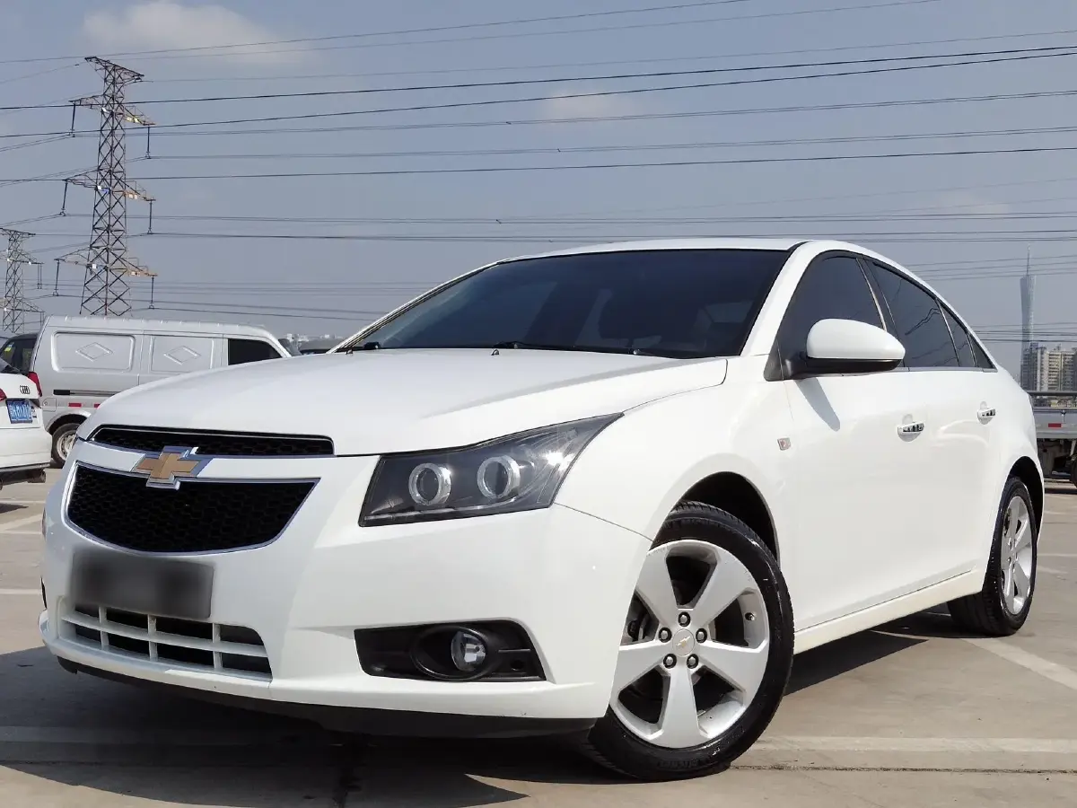 2013 Chevrolet Cruze 1.8L 147HP L4 6AT