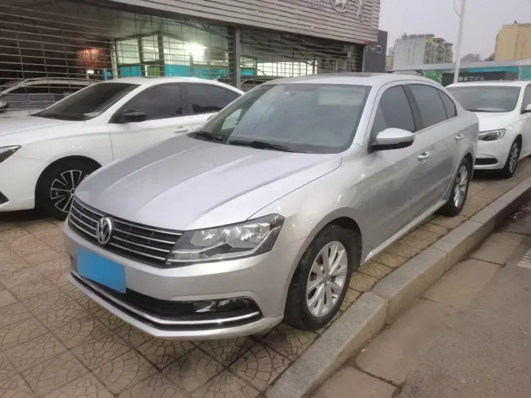 2017 Volkswagen Lavida 1.6L 110HP L4 6AT