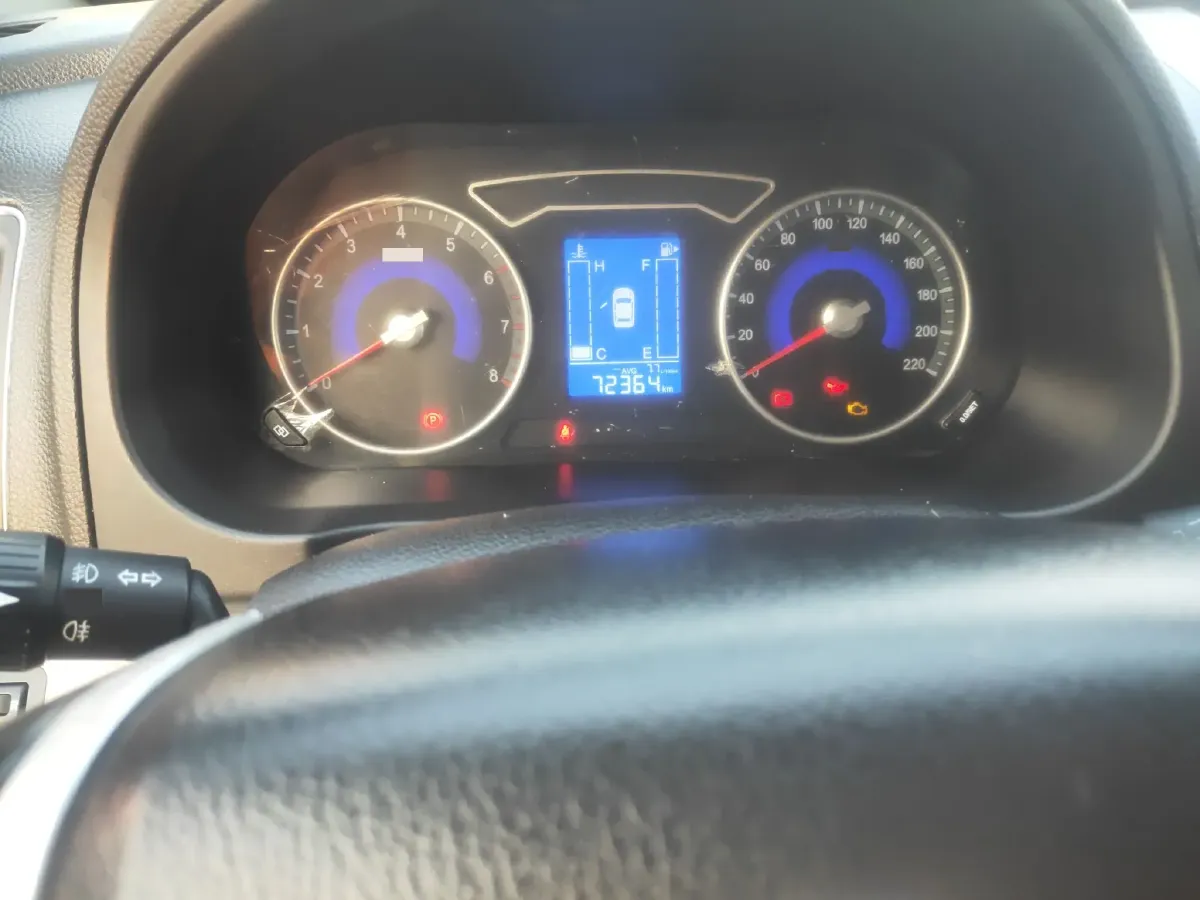 2016 DongFeng Forthing S500 1.5L 120HP L4 5MT,autocango,china used car exporter,china ev exporter,chinese used car exporter,chinese used ev exporter